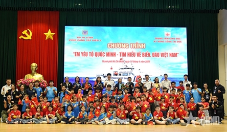 Coast Guard Region 3 spreads love for sea and islands among students